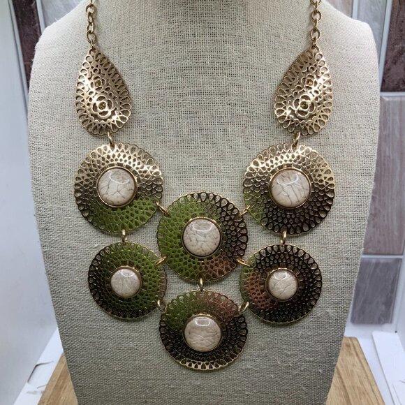 SHB AVON Lace Gold Tone Glass Stone Layered Necklace - Picture 3 of 6